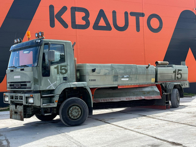Iveco Fresia F 2000 4x4 SNOW PLOW / BROOM / BLOWER - Măturătoare stradală: Foto 1 Iveco Fresia F 2000 4x4 SNOW PLOW / BROOM / BLOWER - Măturătoare stradală: Foto 1
