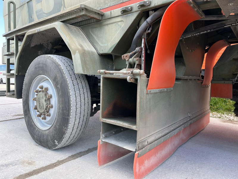 Măturătoare stradală Iveco Fresia F 2000 4x4 SNOW PLOW / BROOM / BLOWER: Foto 12