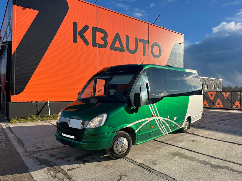 Iveco Indcar Wing 4x2 23 SEATS / AC / WEBASTO - Microbuz, Transport persoane: Foto 3 Iveco Indcar Wing 4x2 23 SEATS / AC / WEBASTO - Microbuz, Transport persoane: Foto 3