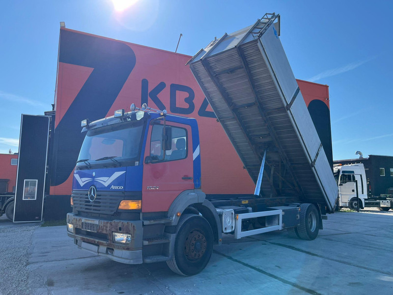 Mercedes-Benz Atego 1828 4x2 FULL STEEL / BOX L=6481 mm - Camion basculantă: Foto 2 Mercedes-Benz Atego 1828 4x2 FULL STEEL / BOX L=6481 mm - Camion basculantă: Foto 2