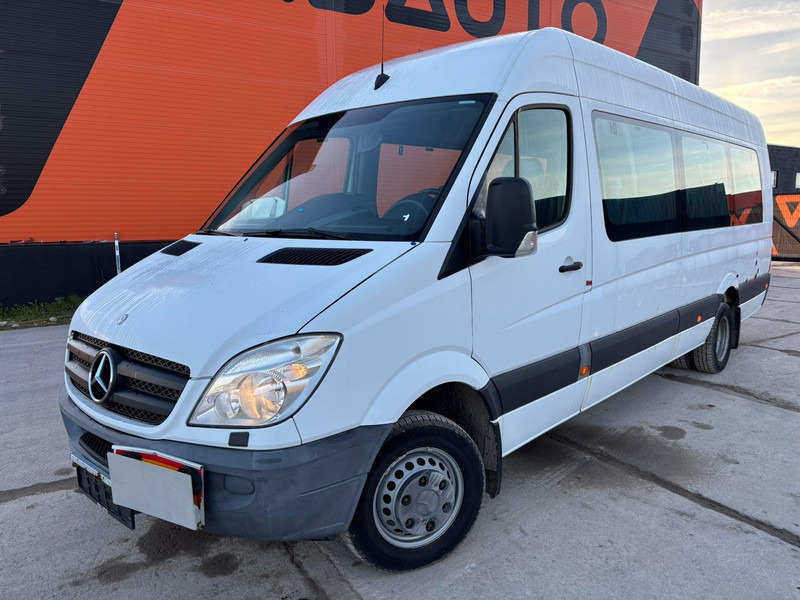 Mercedes-Benz Sprinter 516 CDI 12 SEATS / WHEELCHAIR LIFT - Microbuz, Transport persoane: Foto 3 Mercedes-Benz Sprinter 516 CDI 12 SEATS / WHEELCHAIR LIFT - Microbuz, Transport persoane: Foto 3