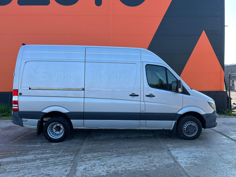 Mercedes-Benz Sprinter 519 CDI - Dubă: Foto 5 Mercedes-Benz Sprinter 519 CDI - Dubă: Foto 5