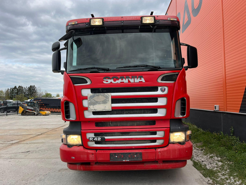 Scania R 420 6x2 ADR / STAINLESS STEEL TANK 9500 l / FULL STEEL SUSPENSION - Camion cisternă: Foto 3 Scania R 420 6x2 ADR / STAINLESS STEEL TANK 9500 l / FULL STEEL SUSPENSION - Camion cisternă: Foto 3