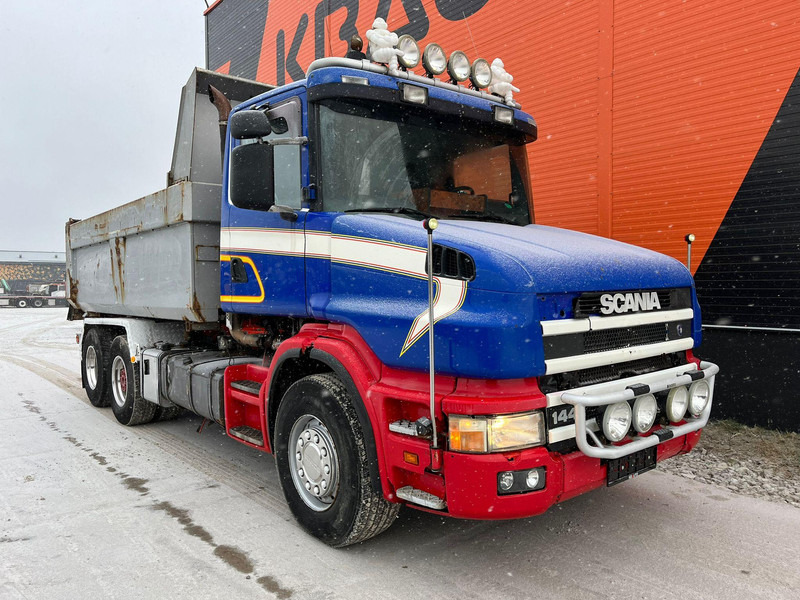 Scania T 144 460 6x2 V8 TORPEDO / FULL STEEL / DRUM BRAKES / BIG AXLE / BOX L=4701 mm - Camion basculantă: Foto 4 Scania T 144 460 6x2 V8 TORPEDO / FULL STEEL / DRUM BRAKES / BIG AXLE / BOX L=4701 mm - Camion basculantă: Foto 4