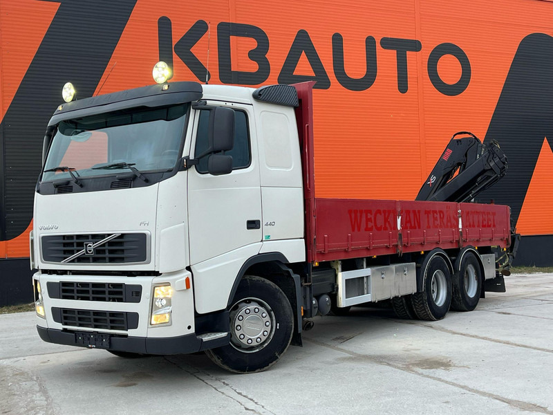 Volvo FH 440 6x2 HIAB 122D-3 / PLATFORM L=7045 mm - Camion platformă, Camion cu macara: Foto 2 Volvo FH 440 6x2 HIAB 122D-3 / PLATFORM L=7045 mm - Camion platformă, Camion cu macara: Foto 2