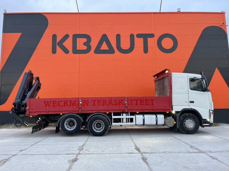 Volvo FH 440 6x2 HIAB 122D-3 / PLATFORM L=7045 mm - Camion platformă, Camion cu macara: Foto 5 Volvo FH 440 6x2 HIAB 122D-3 / PLATFORM L=7045 mm - Camion platformă, Camion cu macara: Foto 5