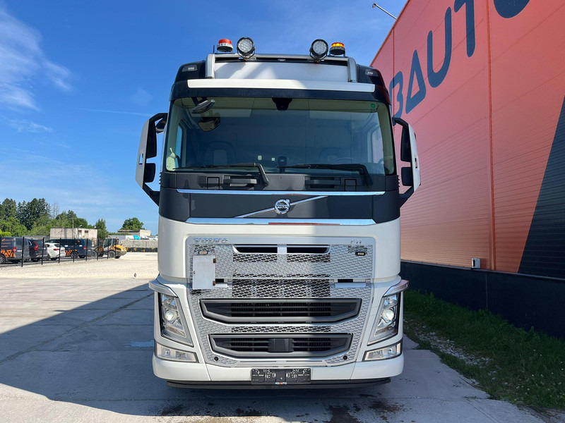 Volvo FH 500 8x4*4 HIAB 408E-6 + JIB / PLATFORM L=6434 mm - Camion platformă, Camion cu macara: Foto 3 Volvo FH 500 8x4*4 HIAB 408E-6 + JIB / PLATFORM L=6434 mm - Camion platformă, Camion cu macara: Foto 3