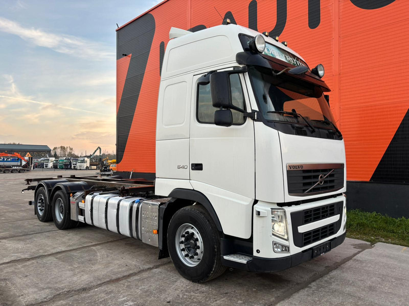 Volvo FH 540 6x2 LOW CHECKED MILEAGE ! / RETARDER / CHASSIS L=6975 mm - Camion şasiu: Foto 4 Volvo FH 540 6x2 LOW CHECKED MILEAGE ! / RETARDER / CHASSIS L=6975 mm - Camion şasiu: Foto 4