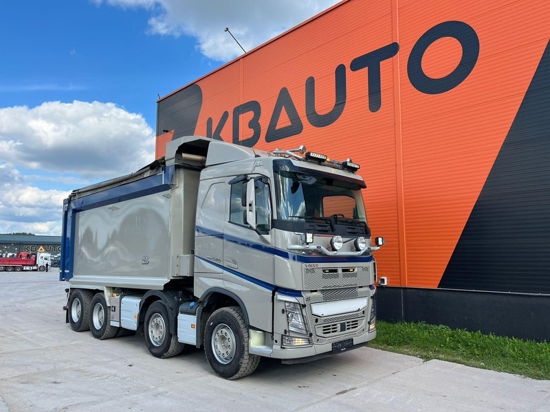 Volvo FH 540 8x4 HYDRAULIC TENT / RETARDER / TANDEM AXLE LIFT - Camion basculantă: Foto 4 Volvo FH 540 8x4 HYDRAULIC TENT / RETARDER / TANDEM AXLE LIFT - Camion basculantă: Foto 4