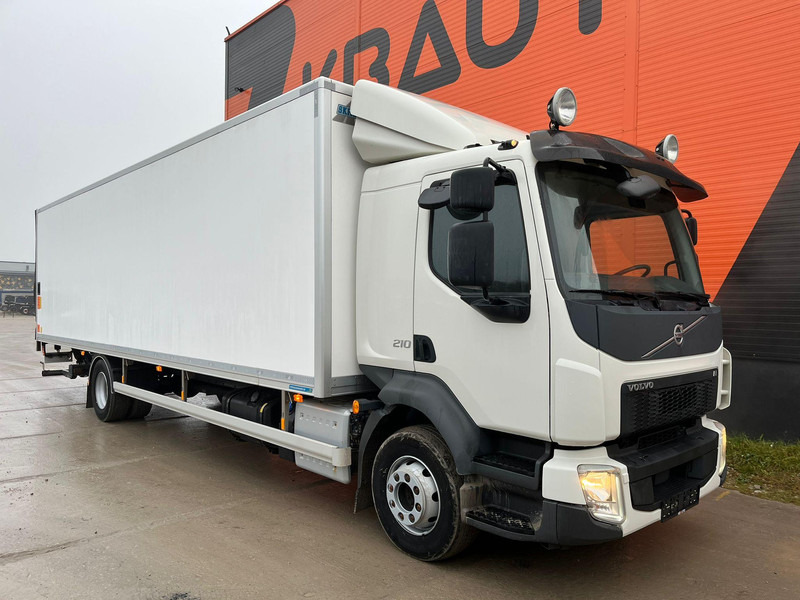 Volvo FL 210 4x2 BOXHEATING / BOX L=8757 mm - Camion furgon: Foto 4 Volvo FL 210 4x2 BOXHEATING / BOX L=8757 mm - Camion furgon: Foto 4