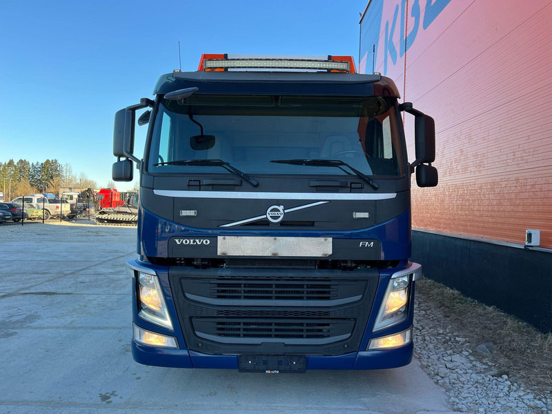 Volvo FM 460 8x2*6 HIAB 302E-6 / PLATFORM L=6720 mm - Camion platformă, Camion cu macara: Foto 2 Volvo FM 460 8x2*6 HIAB 302E-6 / PLATFORM L=6720 mm - Camion platformă, Camion cu macara: Foto 2