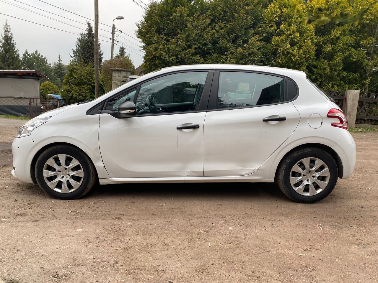 Peugeot 208 - Hatchback: Foto 2 Peugeot 208 - Hatchback: Foto 2