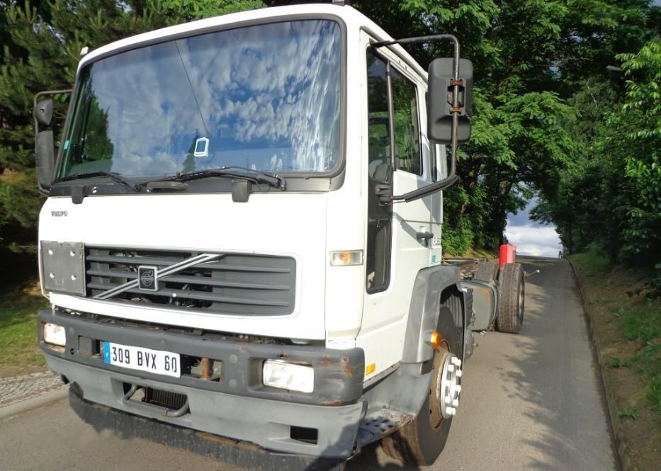 Volvo FL 19.250 - Camion şasiu: Foto 1 Volvo FL 19.250 - Camion şasiu: Foto 1