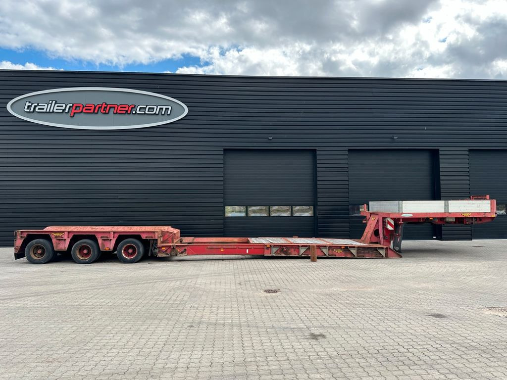 Broshuis Tiefbett / ausziehbar / 2 x verlängerungsträger Broshuis Tiefbett / ausziehbar / 2 x verlängerungsträger - Semiremorcă transport agabaritic: Foto 4 Broshuis Tiefbett / ausziehbar / 2 x verlängerungsträger Broshuis Tiefbett / ausziehbar / 2 x verlängerungsträger - Semiremorcă transport agabaritic: Foto 4