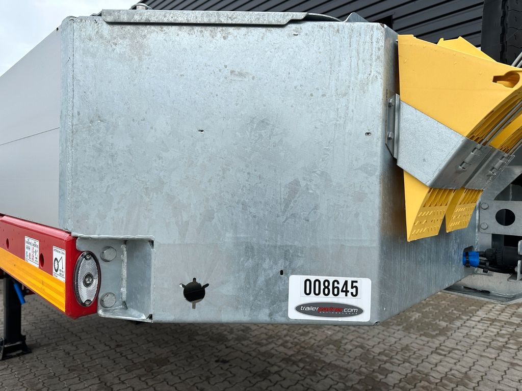 Faymonville Maxtrailer MAX 100 5 achs tieflader Faymonville Maxtrailer MAX 100 5 achs tieflader - Semiremorcă transport agabaritic: Foto 3 Faymonville Maxtrailer MAX 100 5 achs tieflader Faymonville Maxtrailer MAX 100 5 achs tieflader - Semiremorcă transport agabaritic: Foto 3