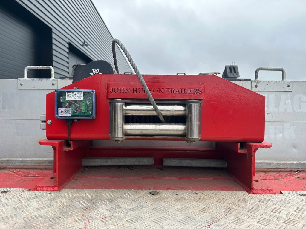 Meusburger 2 achs tiefbett / 300 mm Meusburger 2 achs tiefbett / 300 mm - Semiremorcă transport agabaritic: Foto 5 Meusburger 2 achs tiefbett / 300 mm Meusburger 2 achs tiefbett / 300 mm - Semiremorcă transport agabaritic: Foto 5