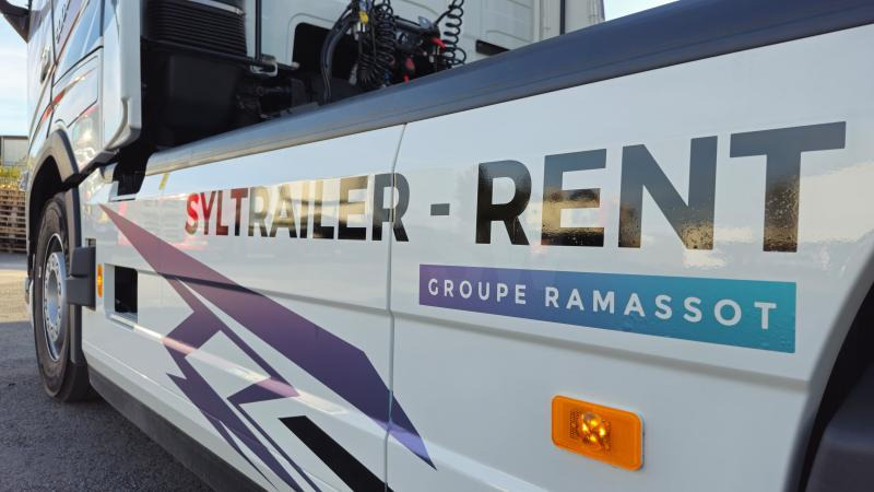 Volvo FH 500 AERO Globetrotter XXL (Location / Rent) - Cap tractor: Foto 5 Volvo FH 500 AERO Globetrotter XXL (Location / Rent) - Cap tractor: Foto 5