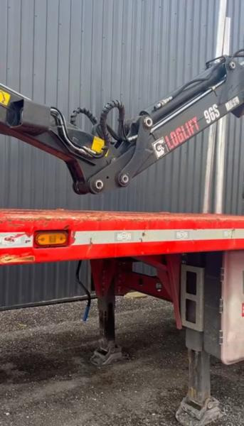 Pacton - Semiremorcă transport busteni: Foto 3 Pacton - Semiremorcă transport busteni: Foto 3