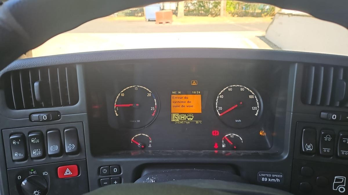 Scania P 320 - Camion frigider: Foto 4 Scania P 320 - Camion frigider: Foto 4