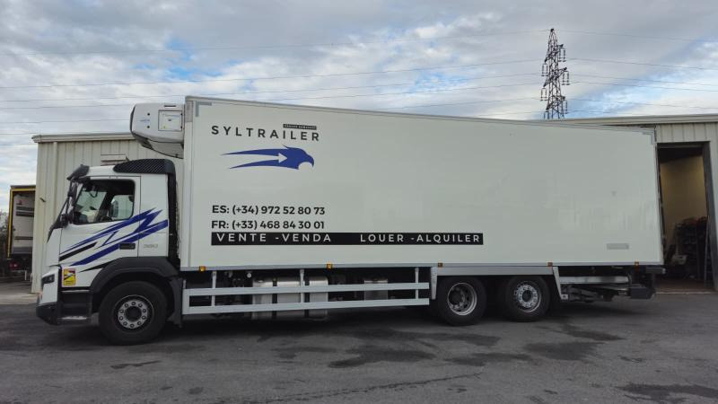 Volvo FMX (LOCATION / RENT) 380 - Camion frigider: Foto 2 Volvo FMX (LOCATION / RENT) 380 - Camion frigider: Foto 2