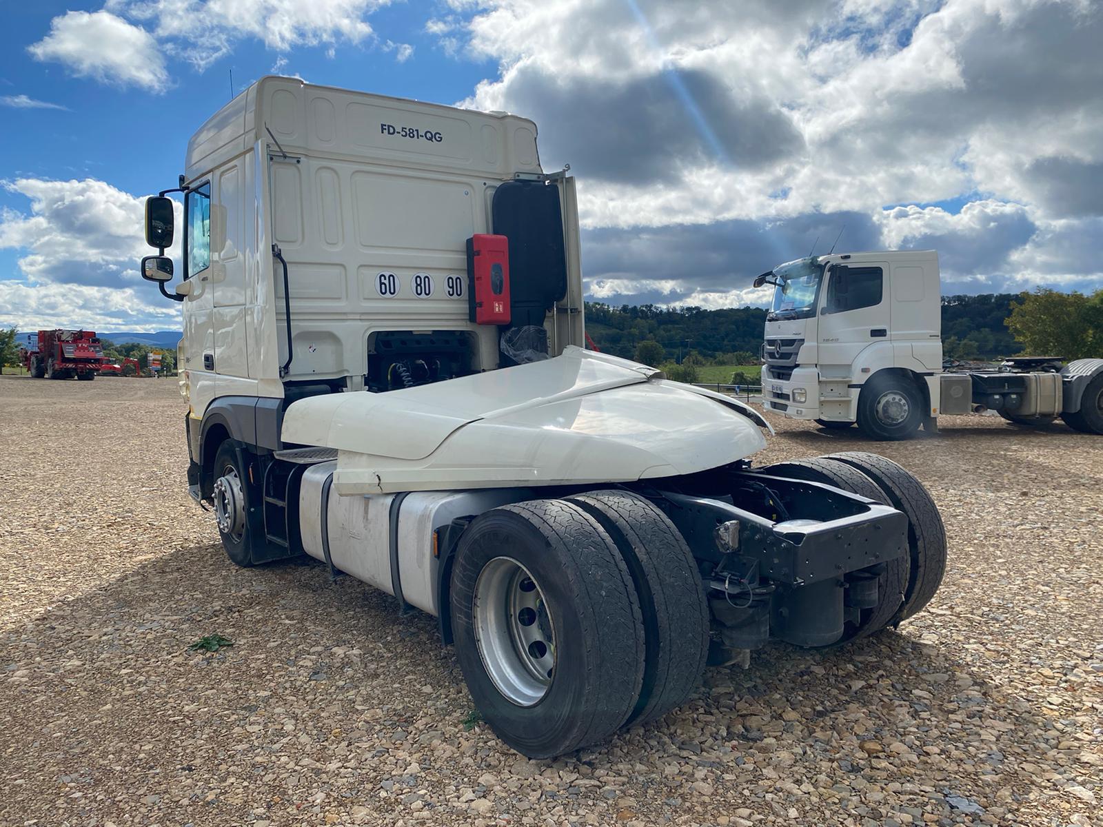 DAF XF480 - Cap tractor: Foto 4 DAF XF480 - Cap tractor: Foto 4