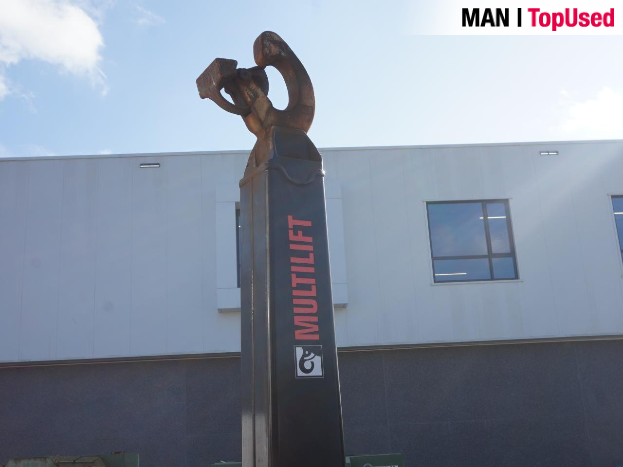 MAN TGS 26.460 6X2-4 BL Abroll Kipper - Camion basculantă: Foto 2 MAN TGS 26.460 6X2-4 BL Abroll Kipper - Camion basculantă: Foto 2