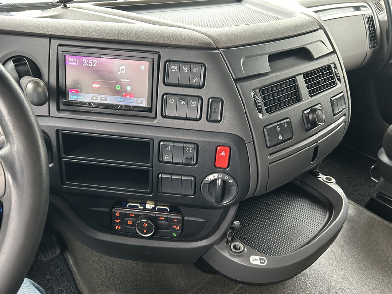 DAF XF 480 FT Space Cab / 450 dkm / New Tacho V2 / 2 Tanks / APK TUV 07-26 - Cap tractor: Foto 5 DAF XF 480 FT Space Cab / 450 dkm / New Tacho V2 / 2 Tanks / APK TUV 07-26 - Cap tractor: Foto 5