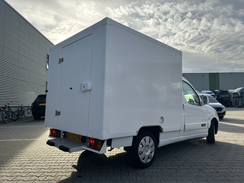 Citroën Berlingo 1.9d / 150 dkm / Frigo Box -25 gr. / APK TUV 10-26 - Autoutilitară frigorifica: Foto 2 Citroën Berlingo 1.9d / 150 dkm / Frigo Box -25 gr. / APK TUV 10-26 - Autoutilitară frigorifica: Foto 2