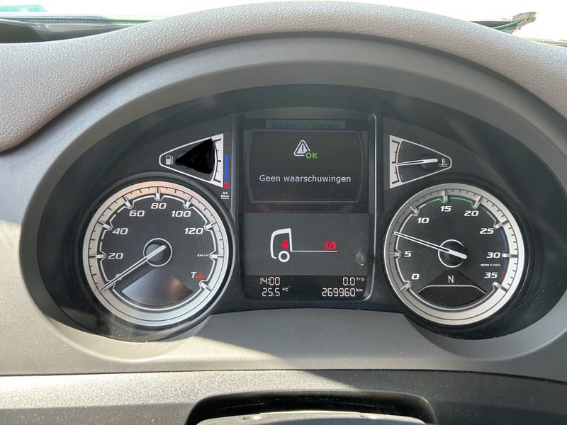 DAF CF 260 FA / Carrier Koeler - 30 gr / Chereau Frigobox / Laadklep 2000 kg - Camion frigider: Foto 4 DAF CF 260 FA / Carrier Koeler - 30 gr / Chereau Frigobox / Laadklep 2000 kg - Camion frigider: Foto 4