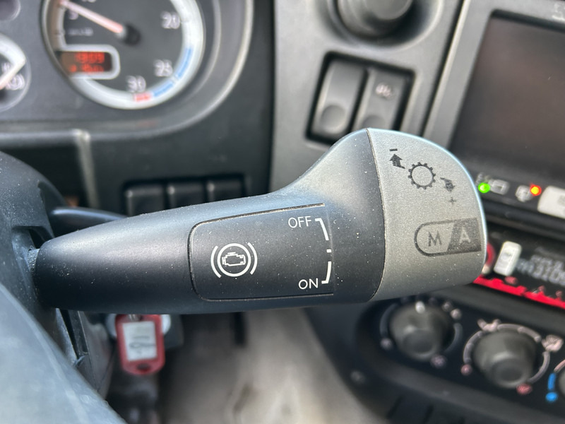 DAF CF 75 310 Euro 5 / Curtainside Box / Loadlift / Trailer Coupling - Camion cu prelată: Foto 5 DAF CF 75 310 Euro 5 / Curtainside Box / Loadlift / Trailer Coupling - Camion cu prelată: Foto 5