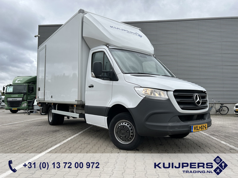 Mercedes-Benz Sprinter 515 1.9 CDI / 126 dkm / Box 4.4 mtr / Laadklep / APK 07-26 - Autoutilitară box: Foto 1 Mercedes-Benz Sprinter 515 1.9 CDI / 126 dkm / Box 4.4 mtr / Laadklep / APK 07-26 - Autoutilitară box: Foto 1
