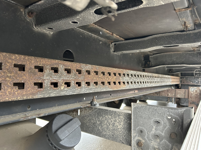 Schmitz Cargobull SCS 24/L / Curtainside / SAF Disk / NL Trailer - Semiremorcă prelată: Foto 5 Schmitz Cargobull SCS 24/L / Curtainside / SAF Disk / NL Trailer - Semiremorcă prelată: Foto 5