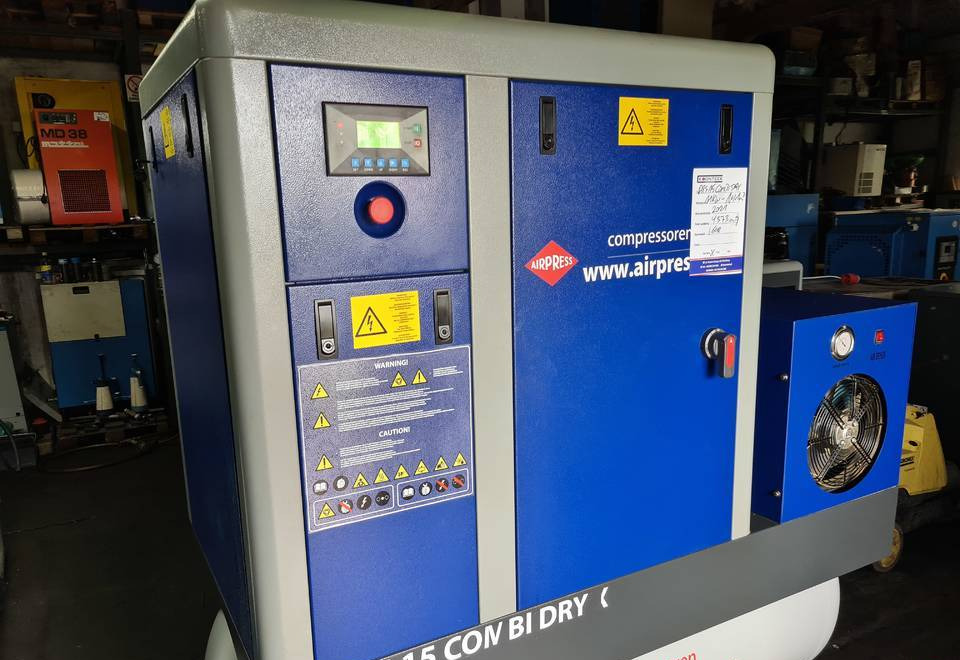 Kompresor śrubowy AIRPRESS APS 15 COMBI DRY X, 11 kw, 2021r - Compresor de aer: Foto 3 Kompresor śrubowy AIRPRESS APS 15 COMBI DRY X, 11 kw, 2021r - Compresor de aer: Foto 3