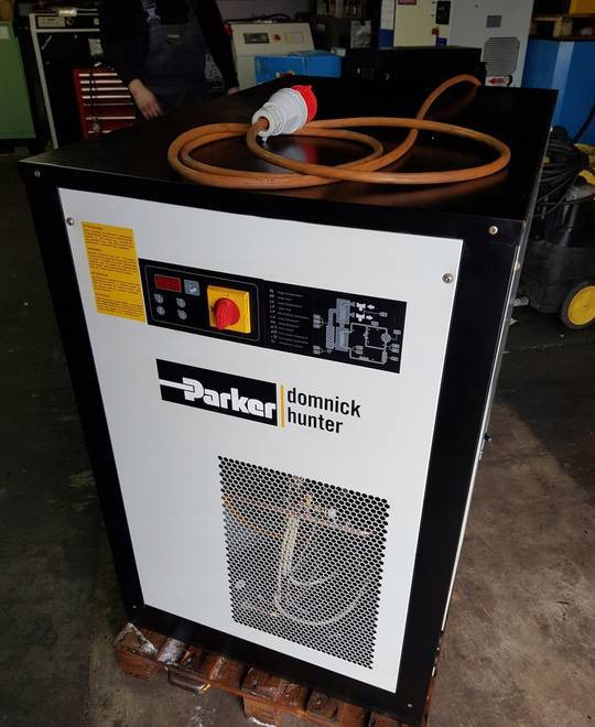 ZIĘBNICZY PARKER DOMNICK HUNTER CRD 0720 - Compresor de aer: Foto 1 ZIĘBNICZY PARKER DOMNICK HUNTER CRD 0720 - Compresor de aer: Foto 1