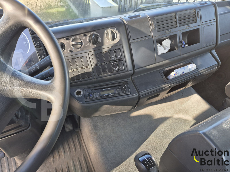 Cap tractor MAN TGA26.480: Foto 7 Cap tractor MAN TGA26.480: Foto 7