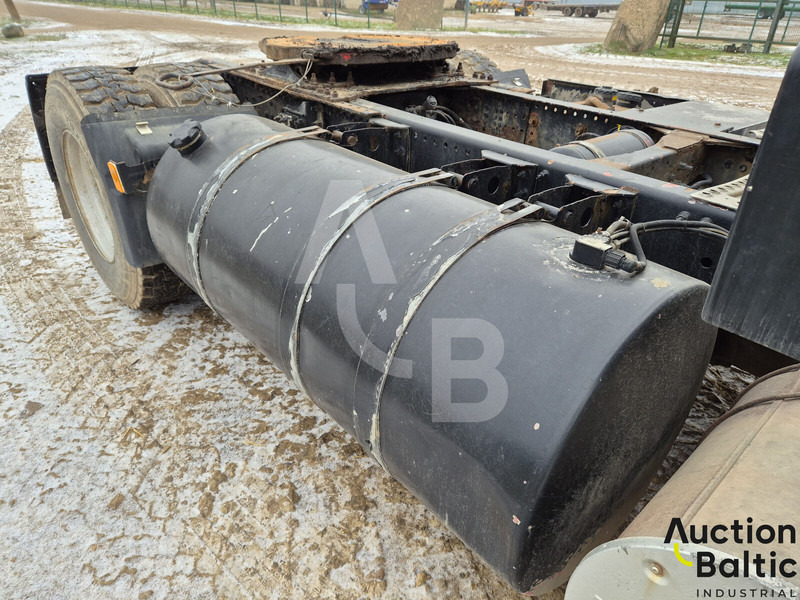 Cap tractor Volvo FH12: Foto 15