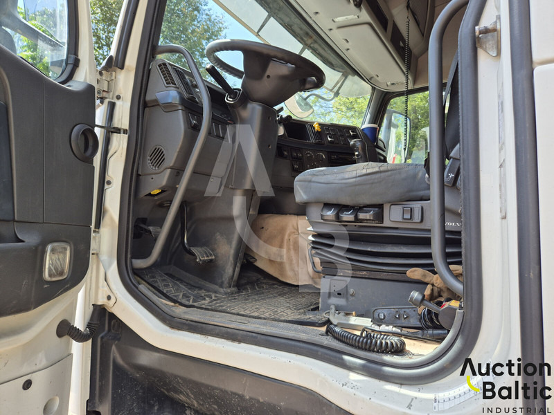 Volvo FH460 - Cap tractor: Foto 5 Volvo FH460 - Cap tractor: Foto 5