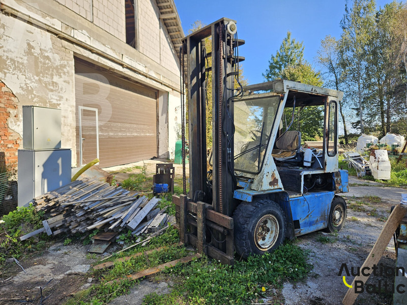 Caterpillar BO-BO CAT V80D - Motostivuitor: Foto 1 Caterpillar BO-BO CAT V80D - Motostivuitor: Foto 1