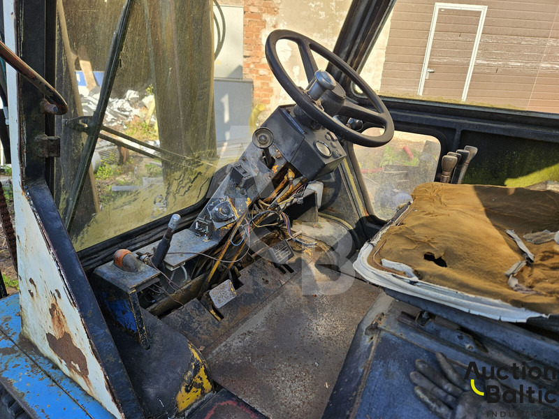 Caterpillar BO-BO CAT V80D - Motostivuitor: Foto 5 Caterpillar BO-BO CAT V80D - Motostivuitor: Foto 5