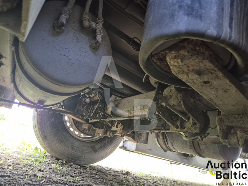 Semiremorcă cisternă pentru transport de combustibili ELLINGHAUS: Foto 6