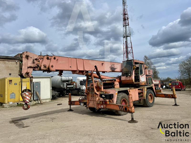 Grove AT 633 B - Macara montată: Foto 1 Grove AT 633 B - Macara montată: Foto 1