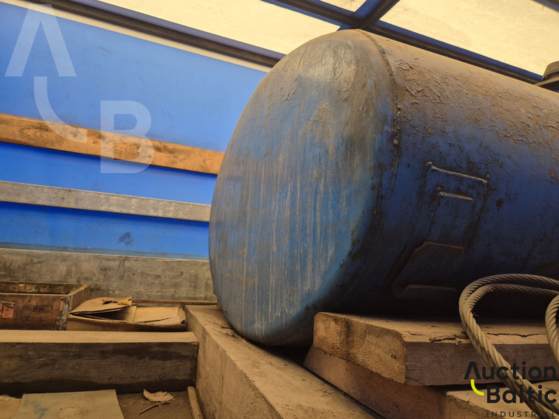 Iveco 65E10 - Camion cu prelată: Foto 5 Iveco 65E10 - Camion cu prelată: Foto 5