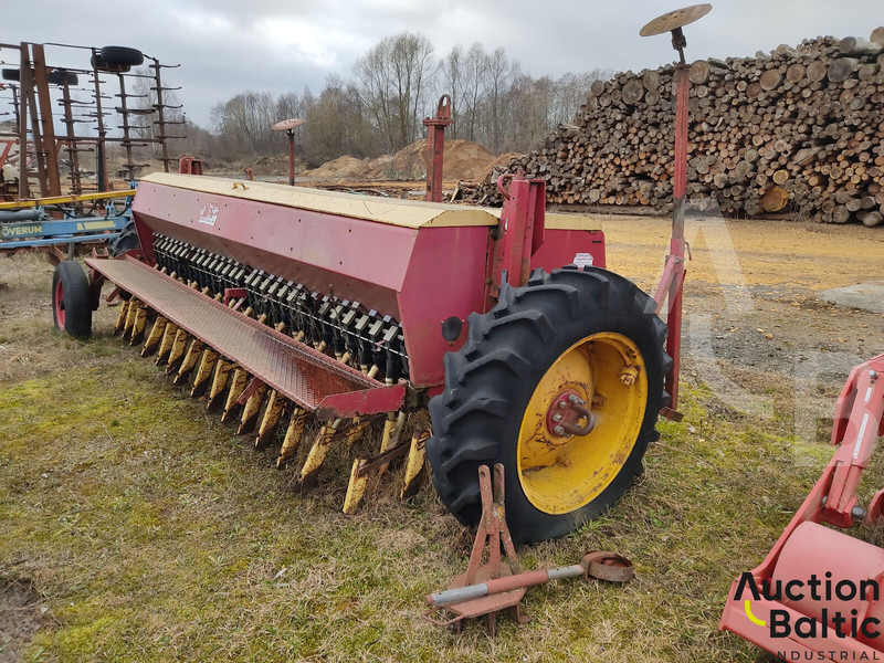 Juko - Maşină agricole pentru semanat: Foto 1 Juko - Maşină agricole pentru semanat: Foto 1