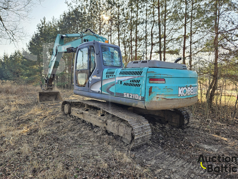 Kobelco SK 210 LC-8 - Macara pe senile: Foto 3 Kobelco SK 210 LC-8 - Macara pe senile: Foto 3