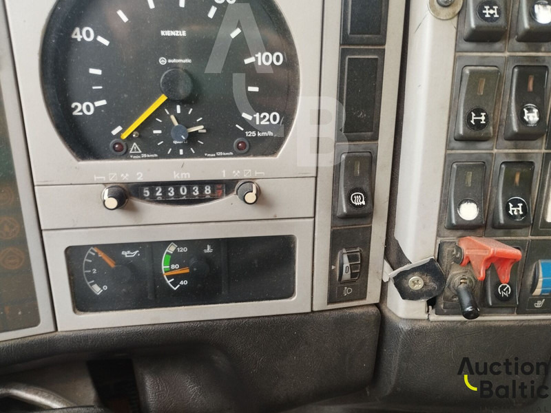 MAN T 46 - Maşină pentru vidanjări: Foto 5 MAN T 46 - Maşină pentru vidanjări: Foto 5