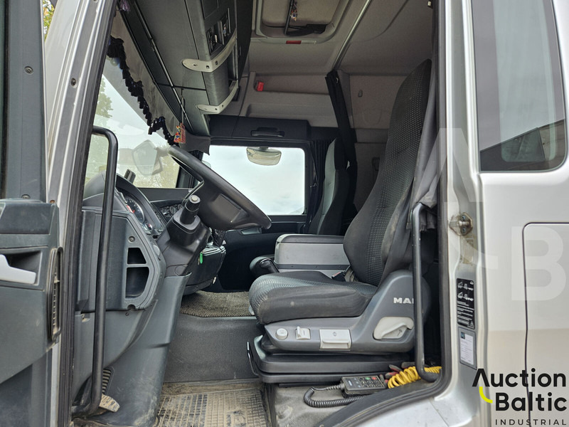 MAN TGL8.250 - Camion cu prelată: Foto 5 MAN TGL8.250 - Camion cu prelată: Foto 5