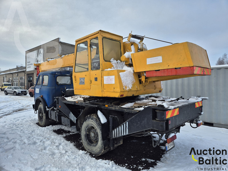 Maz 5334 - Macara montată: Foto 3 Maz 5334 - Macara montată: Foto 3