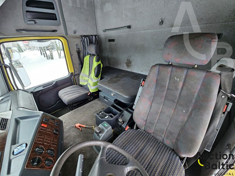 Mercedes-Benz 1831 - Camion basculantă: Foto 5 Mercedes-Benz 1831 - Camion basculantă: Foto 5