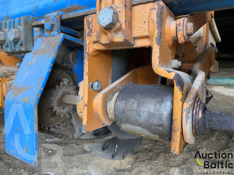 Semănătoare de precizie Schmotzer UD2012: Foto 11 Semănătoare de precizie Schmotzer UD2012: Foto 11