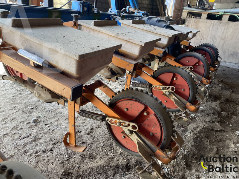 Schmotzer UD2012 - Semănătoare de precizie: Foto 5 Schmotzer UD2012 - Semănătoare de precizie: Foto 5